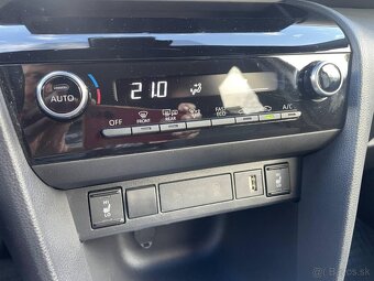Toyota Yaris Cross 1.5 Hybrid - 11
