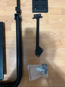 Logitech g29 + stojan - 11