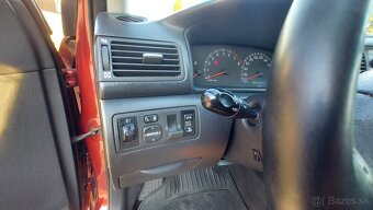 Predám TOYOTA COROLLA - 11