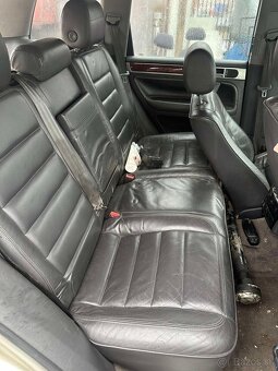 Rozpredam vw touareg 7L 5.0 - 11