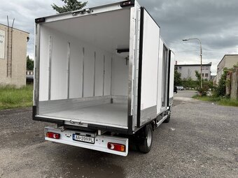 Volkswagen Crafter izoterm,Chladiarenské 230V 5t duplák 177k - 11
