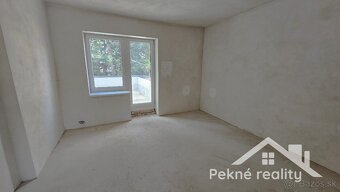 Predaj rodinného domu s garážou vo Zvolene - mestská časť Mô - 11