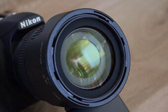 Nikon D 3100 + VR objektiv 18-105 AF-S - len 6 000 snimkov - 11