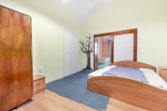 ASSENZIOEXKLUZÍVNE - PRENÁJOM - 103M2 - STAROMESTSKÝ BYT - P - 11