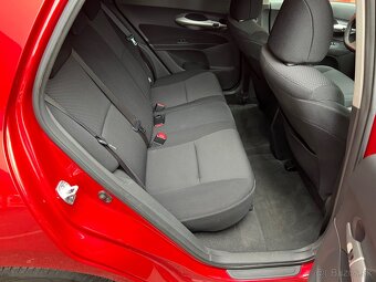 Toyota Auris 1.6 I Valvematic 97kW - 11