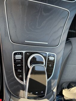 Mercedes E350d 4matic - 11