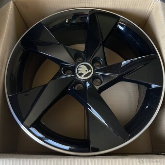 17" Hliníkové disky SKODA - 11