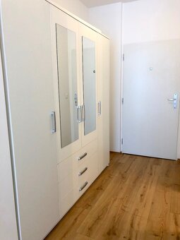 Na prenájom 1 izbový byt, Bratislava, Ružinov, Bajkalská ul. - 11