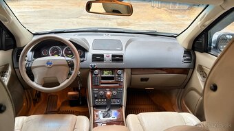 VOLVO XC90 D5 AWD 2.4L EXECUTIVE - 11