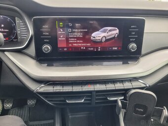 Škoda octavia 4 combi 2,0 TDI - 11
