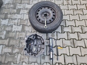 Peugeot 407 SW kufrové dvere - 11