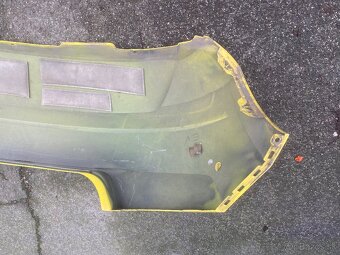 Škoda Fabia 3 zadny naraznik - 11