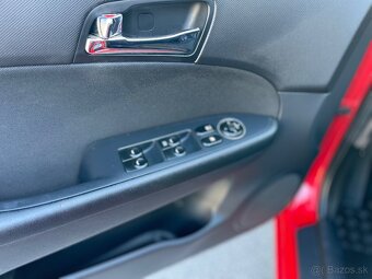 Hyundai i30 1.6 CRDi, 1 majiteľ, SR - 11