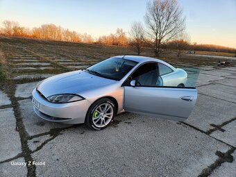 Ford Cougar 2.5i V6 - 11