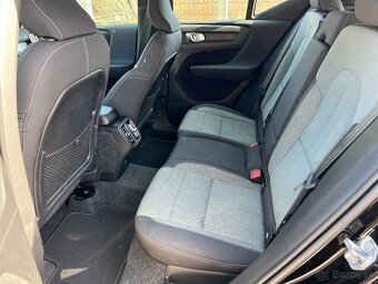 Volvo XC40 D3 Momentum A/T - 11