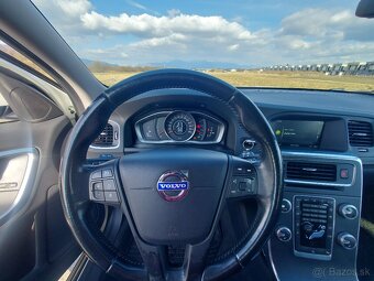 Volvo V60 D3 2.0L Kinetic Geartronic, Business Edition - 11