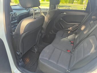 Mercedes B 180 A/T - 11