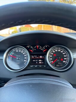 Peugeot 508 SW - 11
