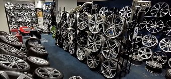 21"alu original Mercedes s letními  pneu 255/45R21 Continen - 11