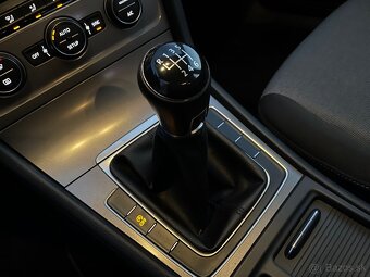 Volkswagen Golf 1.2TSI Bluemotion - 11