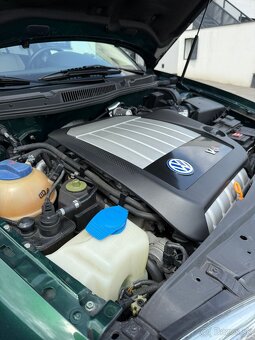 Volkswagen Golf 2.8 V6 4Motion 81000km UNIKÁTNÍ KUS - 11