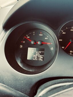 Seat Alhambra TDI - 11