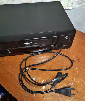 Videorekordér Philips VR285 - 11