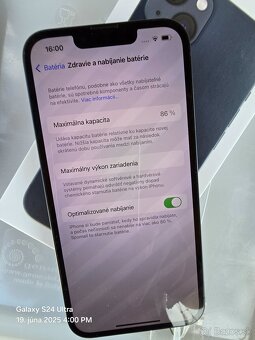 Predám Vymenim,Iphone 13,ako novy,86% batéria - 11