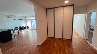 BEZ PROVÍZIE RK - 3izb NOVOZARIADENY byt Kramare 87m2 - 11