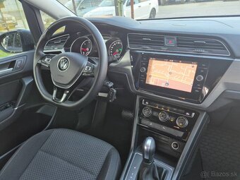 Predám  Volkswagen Touran 2.0 TDI Comfortline DSG (7 miestne - 11
