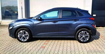 HYUNDAI KONA EV TREND 150KW 64kWh, 2022, 3F, LED,STK,1.M,DPH - 11