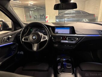BMW rad 1 118i A/T - 11