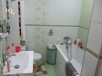 REZERVOVANÝ Kendice rodinný dom s krásnym pozemkom na preda - 11