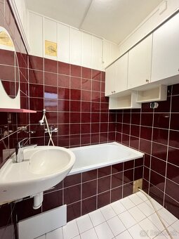 PREDAJ 3 izbový byt, Piešťany - Brezová ul. - 11