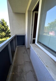 Na predaj veľký 2 izbový byt, Nové Zámky - 11