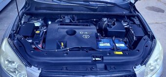 TOYOTA RAV4 - 11