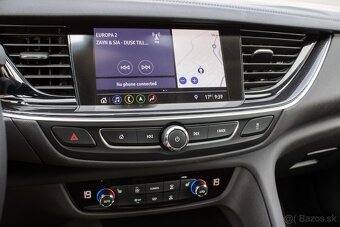 Opel Insignia ST 1.6 Turbo S&S Innovation AT6 - 11