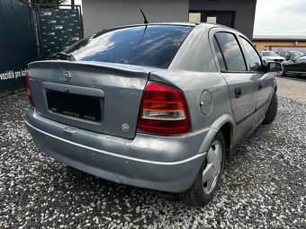 Opel Astra 1.4 16V Comfort - 11