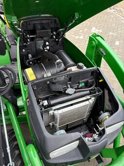 John deere 1025r - 11