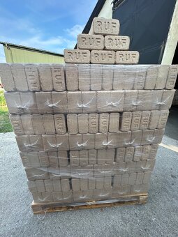 Drevene brikety RUF Pini Kay - 11