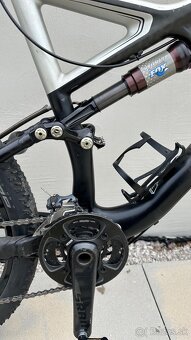 Predám Specialized Stumpjumper S4 (veľkosť L) – karbónový fe - 11