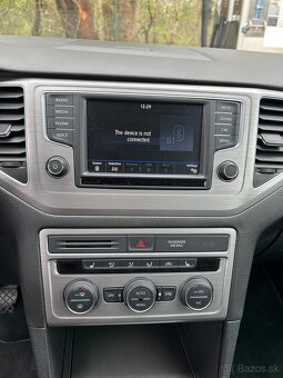 Golf 7 Sportsvan 2016 - 11