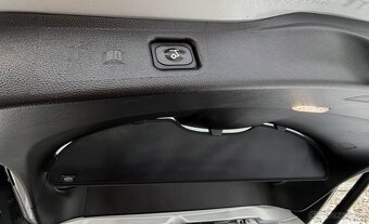 Ford S-max 2.5i HYBRID Možná výmena/leasing - 11