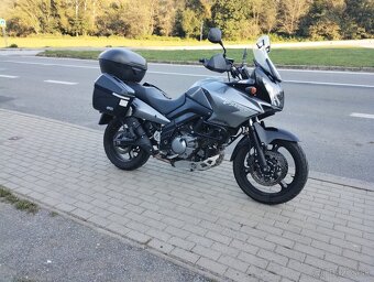 Suzuki dl 650 v strom - 11
