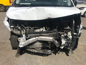 Opel Vivaro 1.5 CDTi r.v. 2023 88 kW 107 000 km ČR DPH - 11