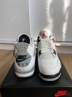 Air Jordan 4 Retro - White Cement - 11