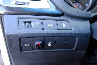 Hyundai Santa Fe Grand 2.2 CRDi VGT 4x4 Premium⭐PREVERENÉ⭐ - 11