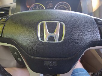 Honda CR-V 2007 (2,2)ctdi - 11