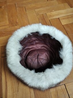 Kožušinové čiapky - 11