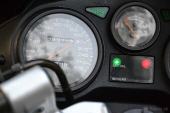 Suzuki GSX-750F - 11